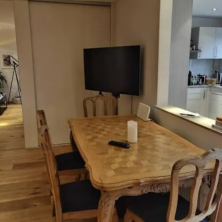 Herrliche Ferienwohnung - 10 Gehminuten Zum Strandbad Apartment *